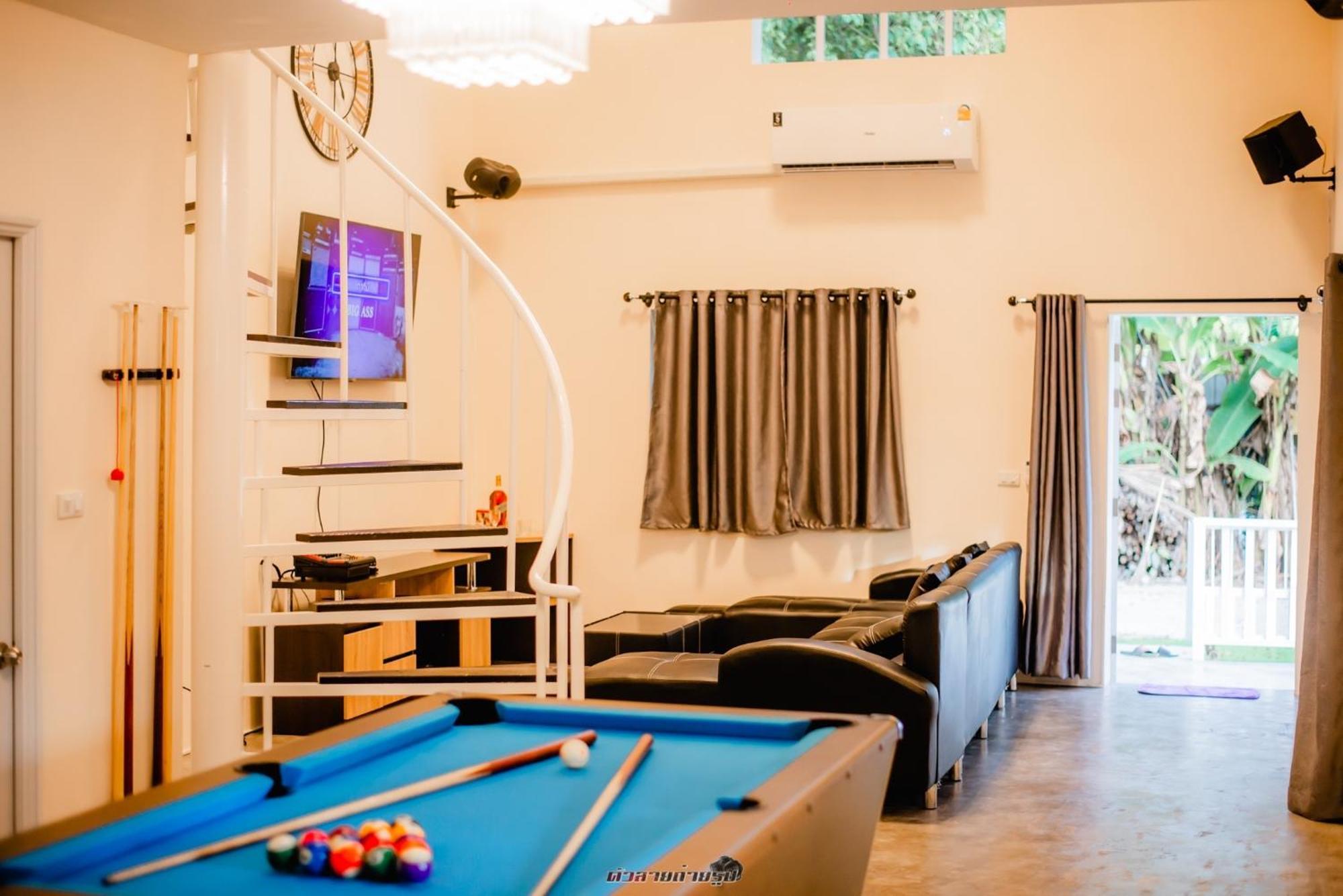 Poomvarin Resort Ban Wang Takhrai エクステリア 写真